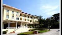 Megahnya Hotel Antik Raffless Grand Angkor di Siem Reap