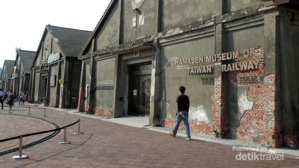 Melihat-lihat Museum Klasik di Kaohsiung