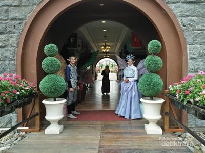 Melihat Rumah Peri di Lembang, Bandung