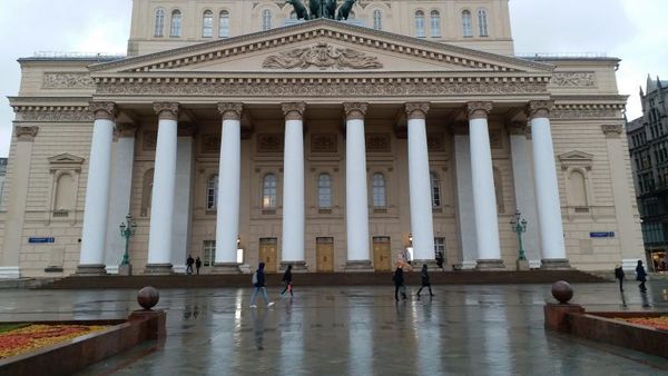 Melihat Salah Satu Gedung Opera Terbesar di Dunia