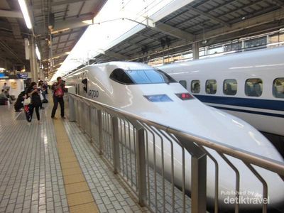Melihat Shinkansen dari Dekat, Kereta Super Cepat di Jepang