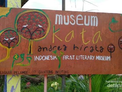 Membuka Mata di Museum Kata Andrea Hirata