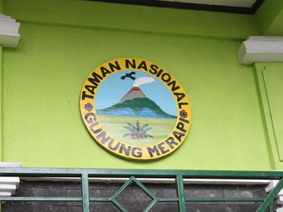 Menapaki Jejak Letusan Merapi