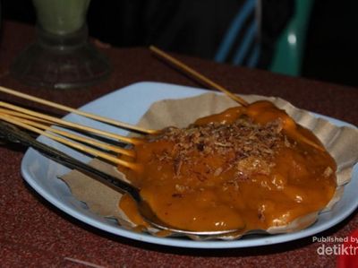 Mencicip Sate Gurita, Kuliner Anti Mainstream dari Sabang