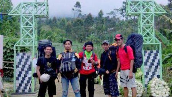 Mendaki Gunung Slamet di Akhir Pekan, Seru!