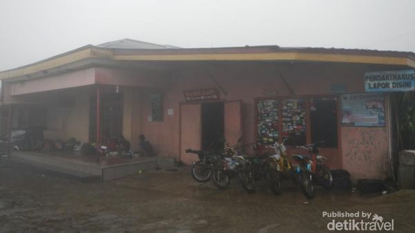 Mendaki Gunung Sumbing Lewat Jalur Garung, Seru!