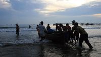 Mengagumi Kerja Keras Para Nelayan di Aceh