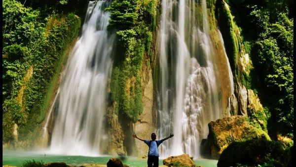 Mengagumi Sudut-sudut Cantik di Curug Cikaso