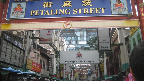 Mengecap Rasa India dan China di Malaysia