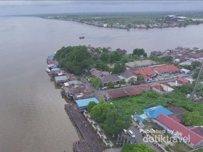 Mengenal Kuala Kapuas dengan Sejuta Keunikannya