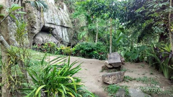 Mengenal Pertapaan Mahapatih Kebo Iwa di Bali