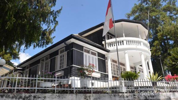 Mengintip Rumah Bung Karno di Dekat Danau Toba