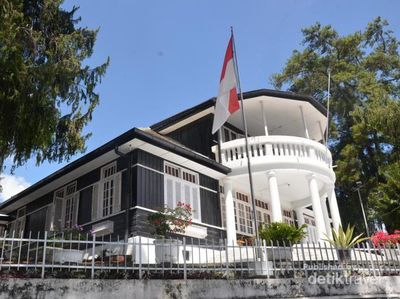 Mengintip Rumah Bung Karno di Dekat Danau Toba
