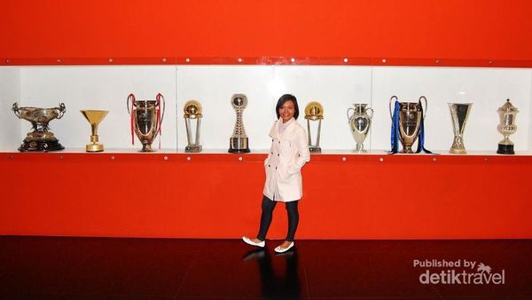 Mengintip Stadion Sepakbola Paling Terkenal di Milan