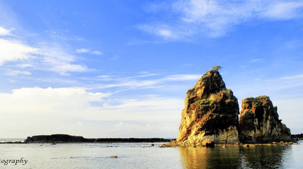Mengintip Surga Tersembunyi di Sawarna