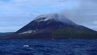 Menguak Keindahan Tersembunyi Gunung Anak Krakatau