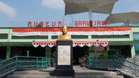Mengulik Isi Museum Militer di Malang
