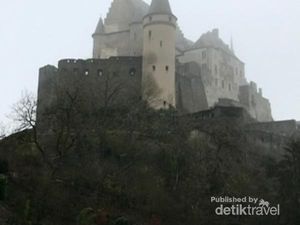 Mengulik Sejarah Kastil Vianden di Luxemburg