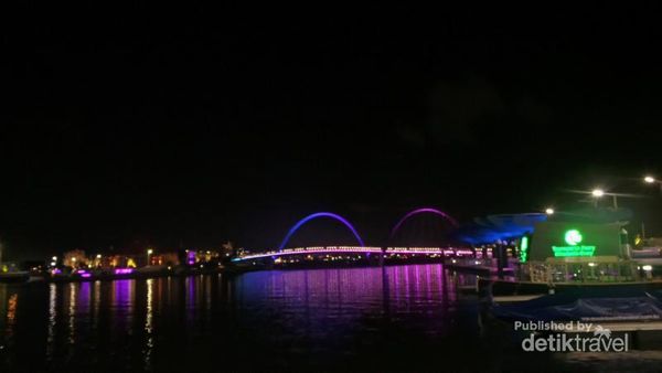 Menikmati Gemerlap Perth