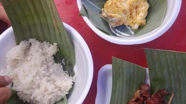 Menikmati Street Food di Ban Mixay Vientiane