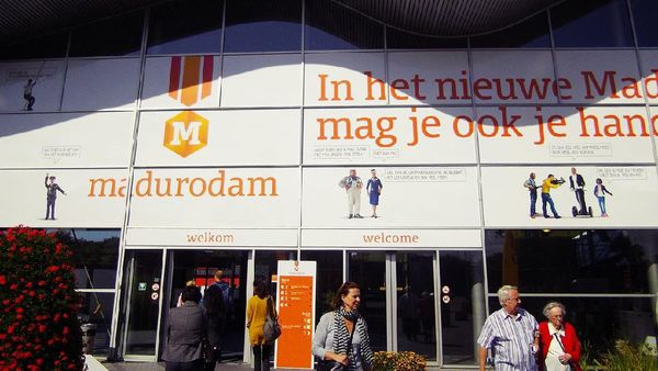 Menjadi Raksasa di Taman Ini