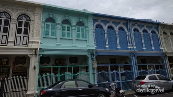 Menjelajah Kota Lama Phuket yang Eksotik