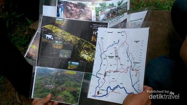 Menjelajahi Gunung Padang