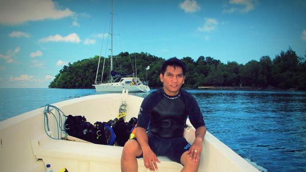 Menyelami Surga Bawah Laut Pulau Paling Barat Indonesia