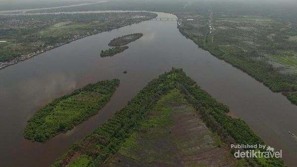 Menyusuri Sejarah & Indahnya Pulau Telo Kabupaten Kapuas