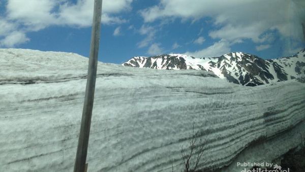 Merasakan Salju Pegunungan Jepang di Tateyama