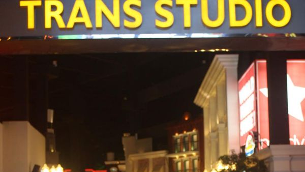 Mumpung di Bandung, Yuk, Mampir ke Trans Studio!