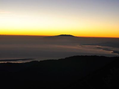 Naik Gunung Rinjani, Tak Cukup Sekali!