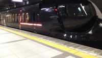 Naik Kereta Star Wars & Mengunjungi Kastil Osaka
