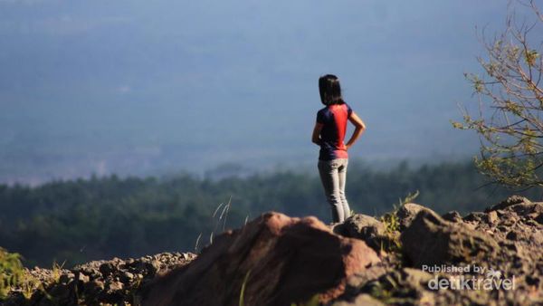 Naik Motor Trail di Merapi, Berkah di Balik Bencana