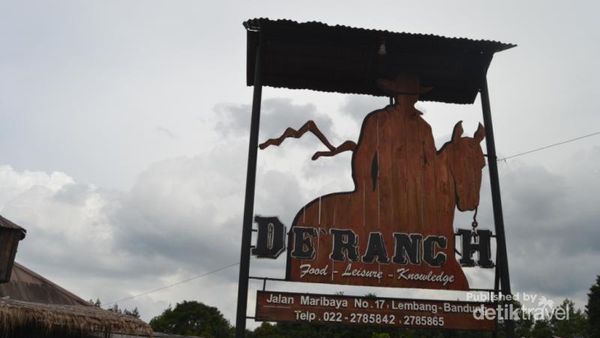 Negeri Koboi ala De Ranch Lembang, Bandung