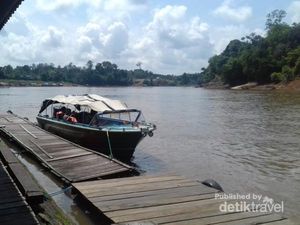 Ngopi Dulu Lah di Pinggiran Sungai Barito