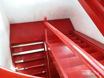 Nostalgia Zaman Batavia dari Menara Ini