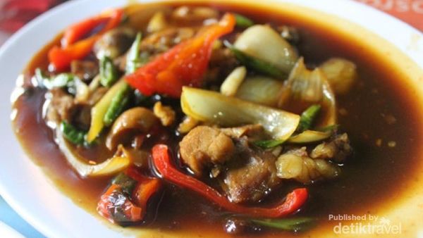 Nyam! Wisata Kuliner Kelinci Ala Berastagi