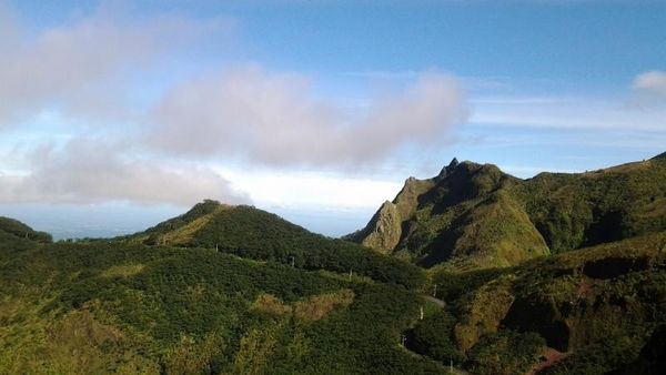 Panjat Tebing Seru di Gunung Kelud, Bisa!