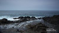Pantai di Aceh Ini Punya Jejak Kaki Raksasa