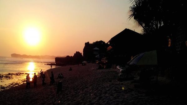 Pantai Indrayanti di Gunungkidul, Punya Sunset Seindah Ini