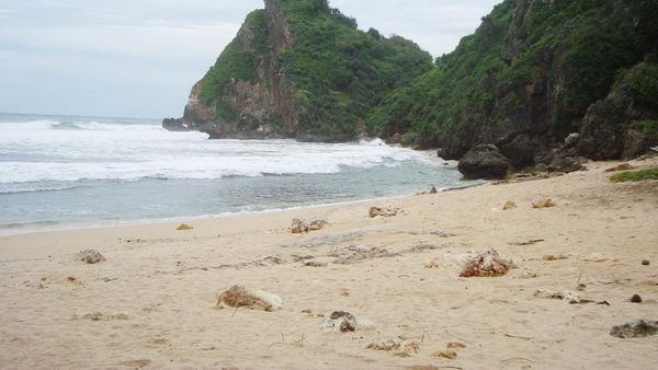 Pantai Ngobaran, Serasa Pantai Milik Sendiri