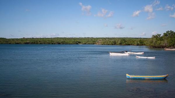 Pantai Pantai di NTT