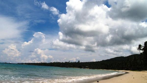 Pantai- Pantai Elegan di Kep. Riau