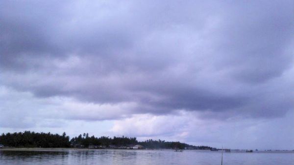 Pantai Stress, Tempat Melepas Stress Warga Ranai