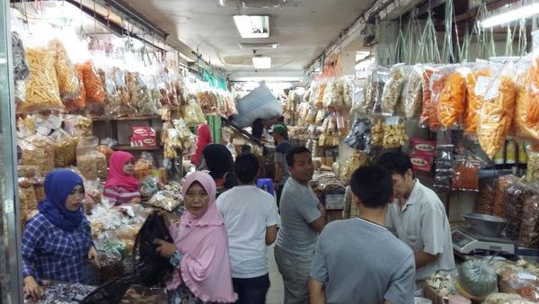 Pasar Baru, Sentra Oleh-oleh Khas Bandung