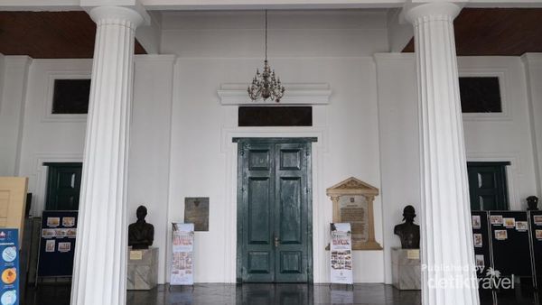 Patung-patung yang Ikonik Bisa Kamu Temui di Sini