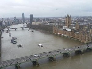 Pemandangan Cantik dari Matanya Kota London