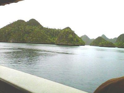 Pemandangan Surgawi di Wayag, Raja Ampat