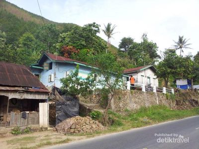 Pengalaman Terbang Perdana dari Bandara Silangit